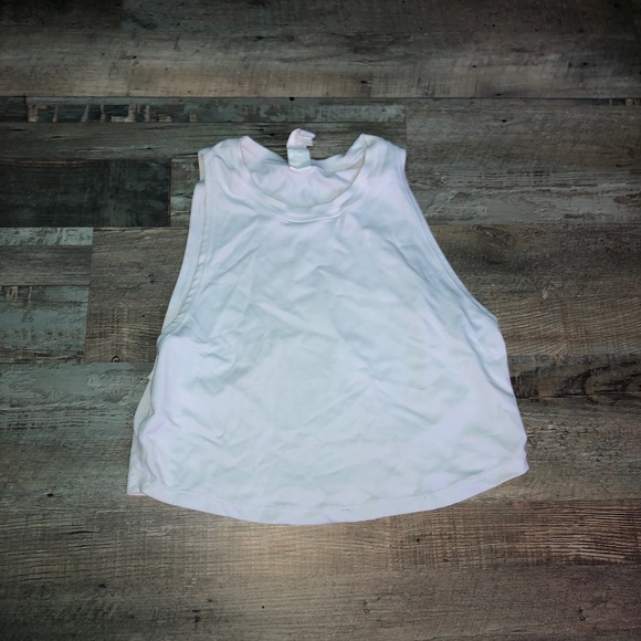 Fabletics Tank - Picture 1 of 2